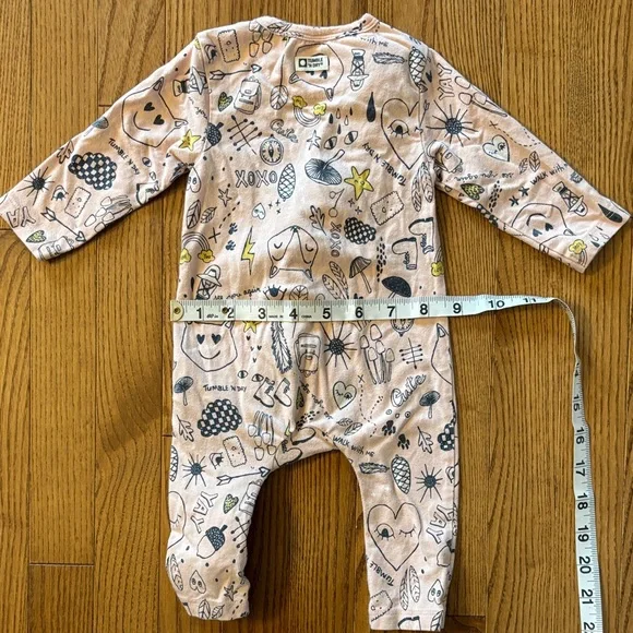 Doodle-Patterned Kids One Piece - Picture 4 of 6